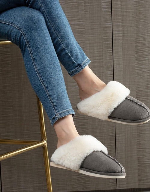 Load image into Gallery viewer, Women'S Slippers Fuzzy Warm Comfy Faux Fur Slip-On Fluffy Bedroom House Shoes Memory Foam Suede Cozy Plush Breathable Anti-Slip Indoor &amp; Outdoor Winter
